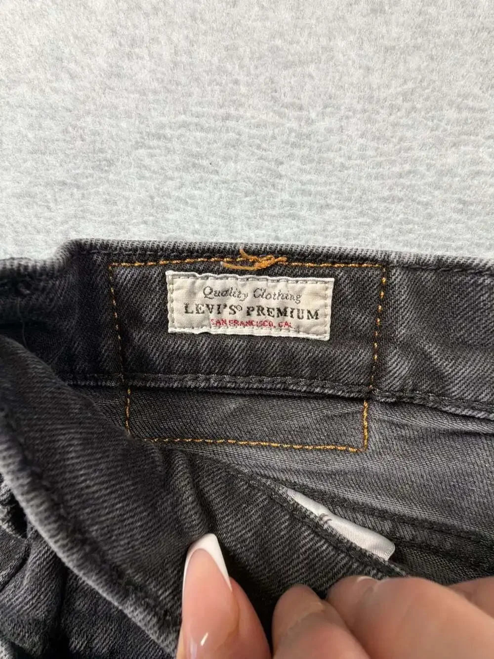 Levi's Premium Black Denim Slim Skinny Jeans E